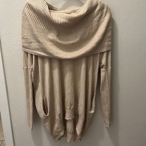 Off the shoulder sweater top with pockets